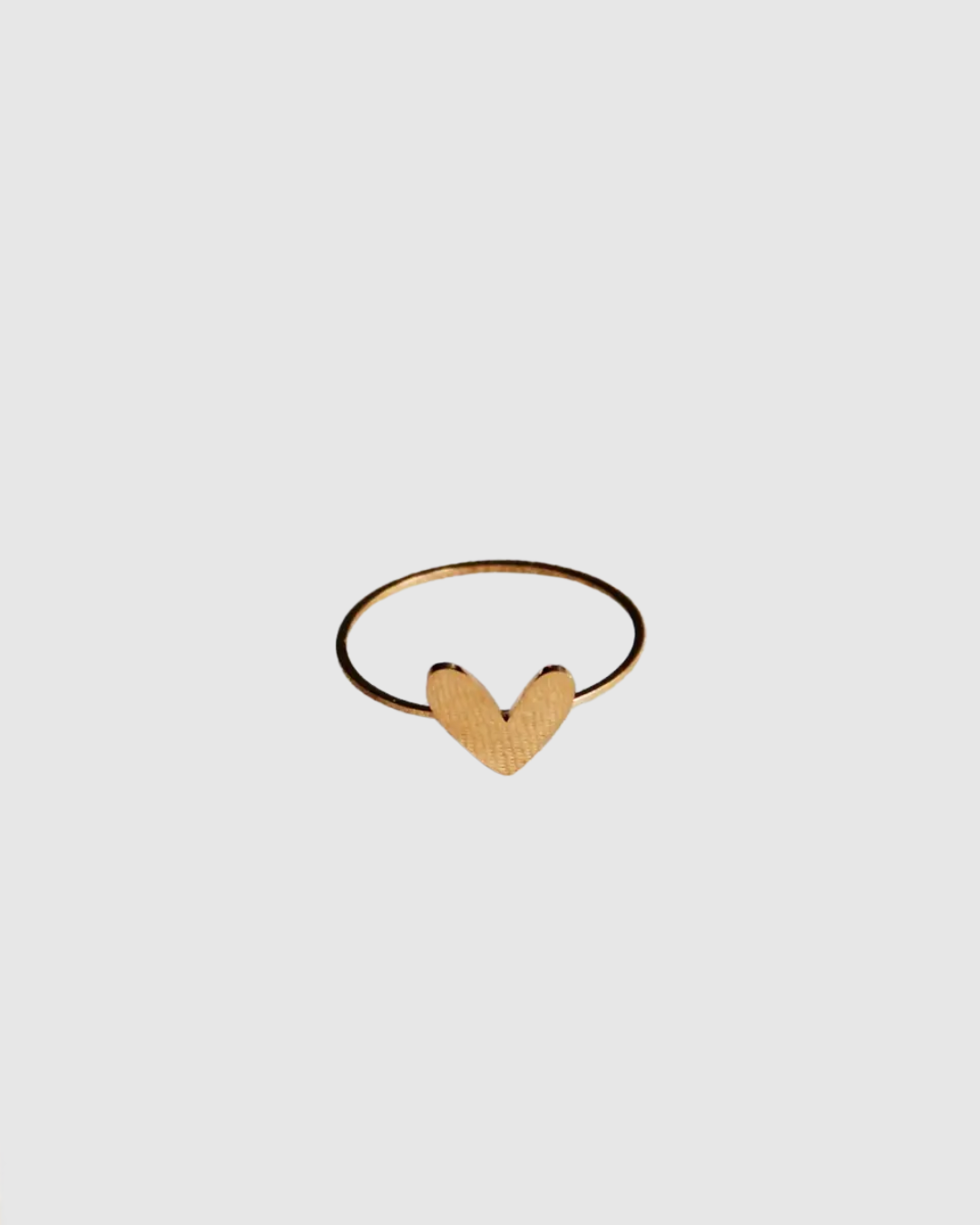 Minimalistische ring met hart - goud