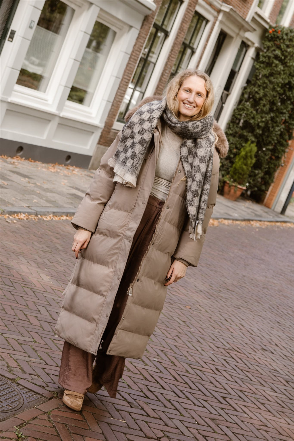 Jas Inge Taupe