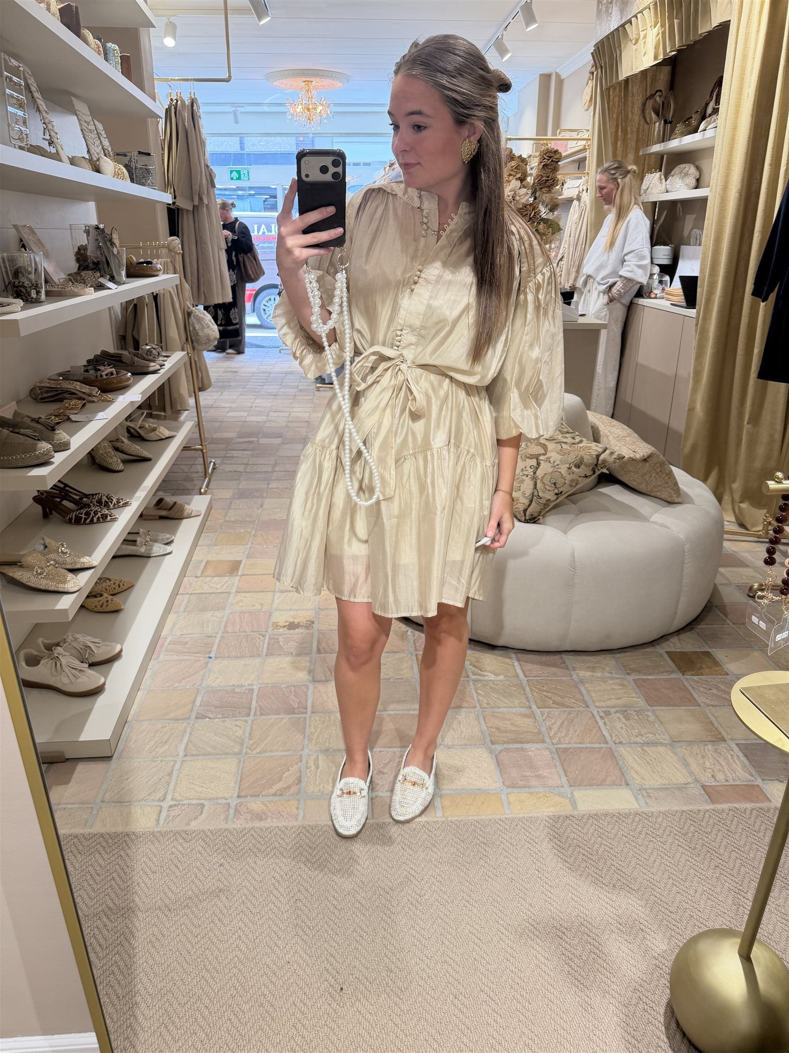Jurk Caprielle Champagne