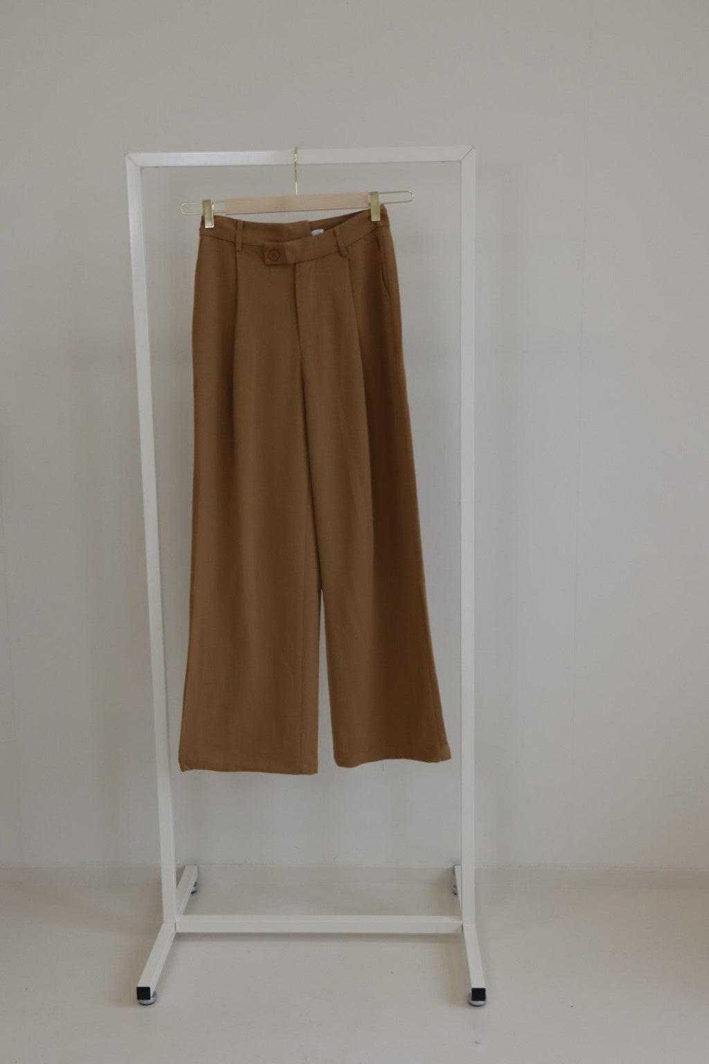 Pantalon Jina Caramel