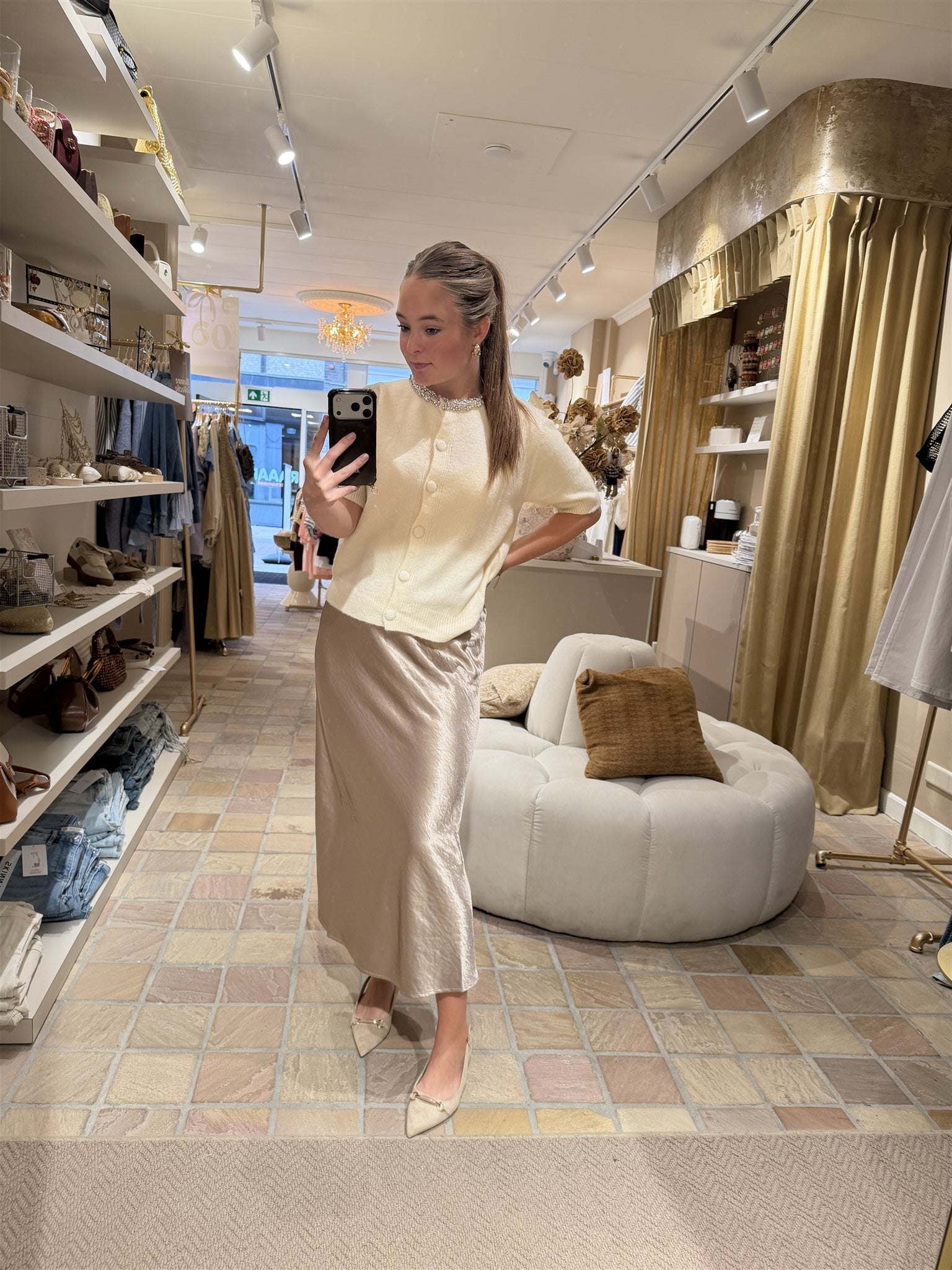 Rok Silvia Champagne