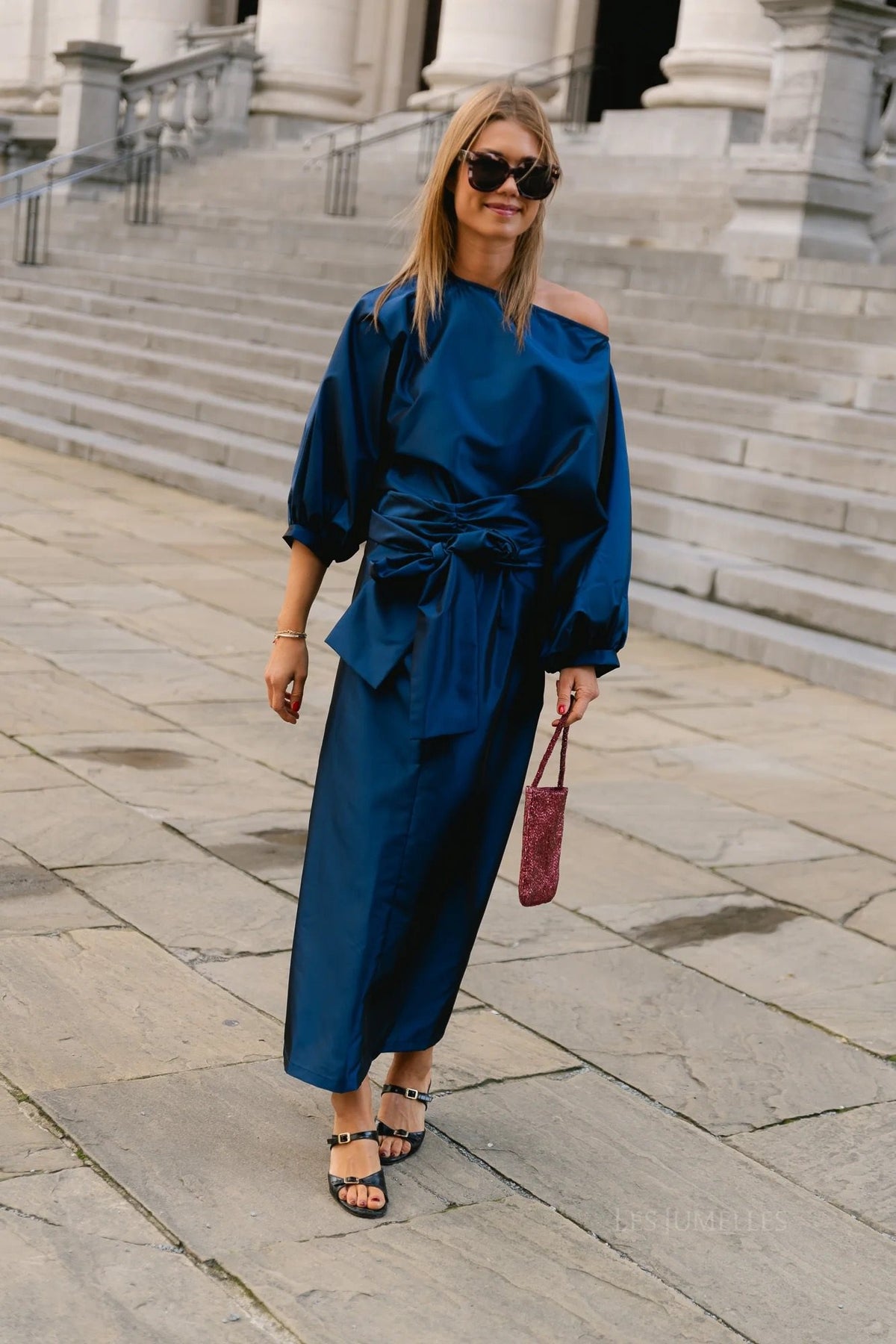 Sutton Skirt NAVY