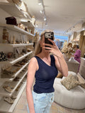 Top Aiva Blauw