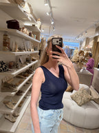 Top Aiva Blauw