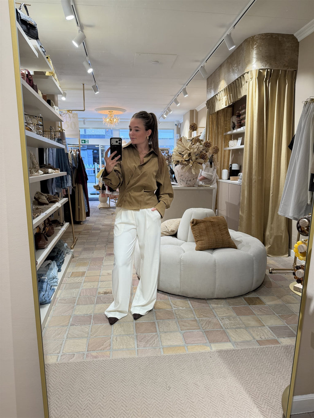 Top Juna Khaki