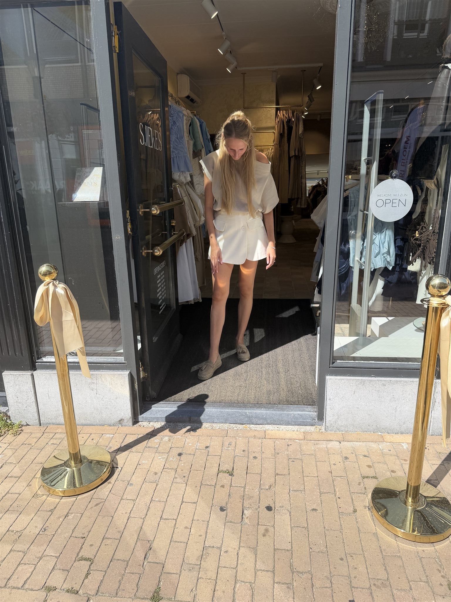 Top Odea Beige